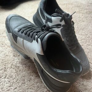 Louis Vuitton Black and White Men's Sneakers